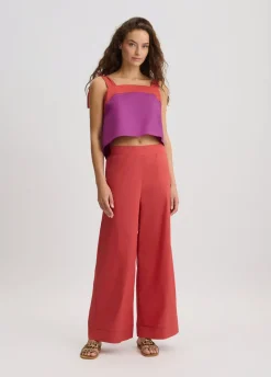 Top in cotone con fiocchetti