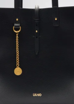 Tote bag media