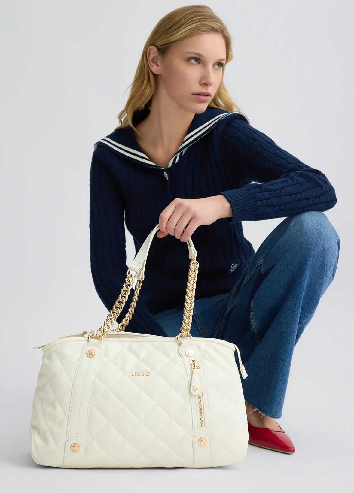Tote bag media matelassé con charm