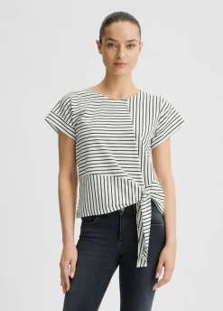 T-shirt a righe con fiocco