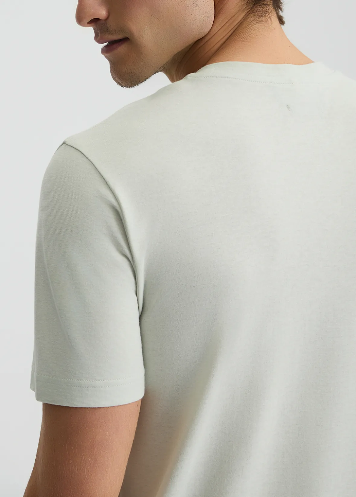 T-shirt color ghiaccio