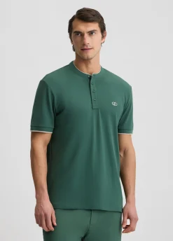 T-shirt con bottoni