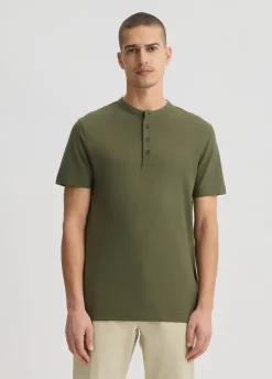 T-shirt con bottoni