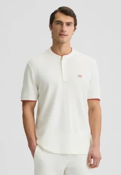 T-shirt con bottoni