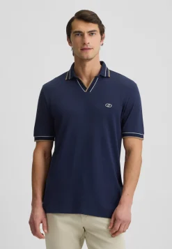 T-shirt con colletto cubano