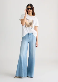 T-shirt con foulard