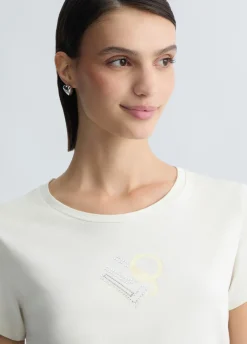 T-shirt con logo e strass