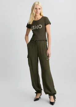 T-shirt con logo e strass