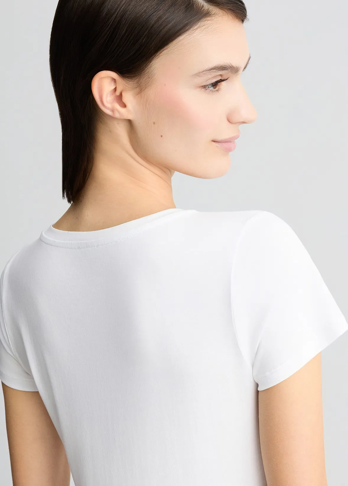 T-shirt con logo e strass