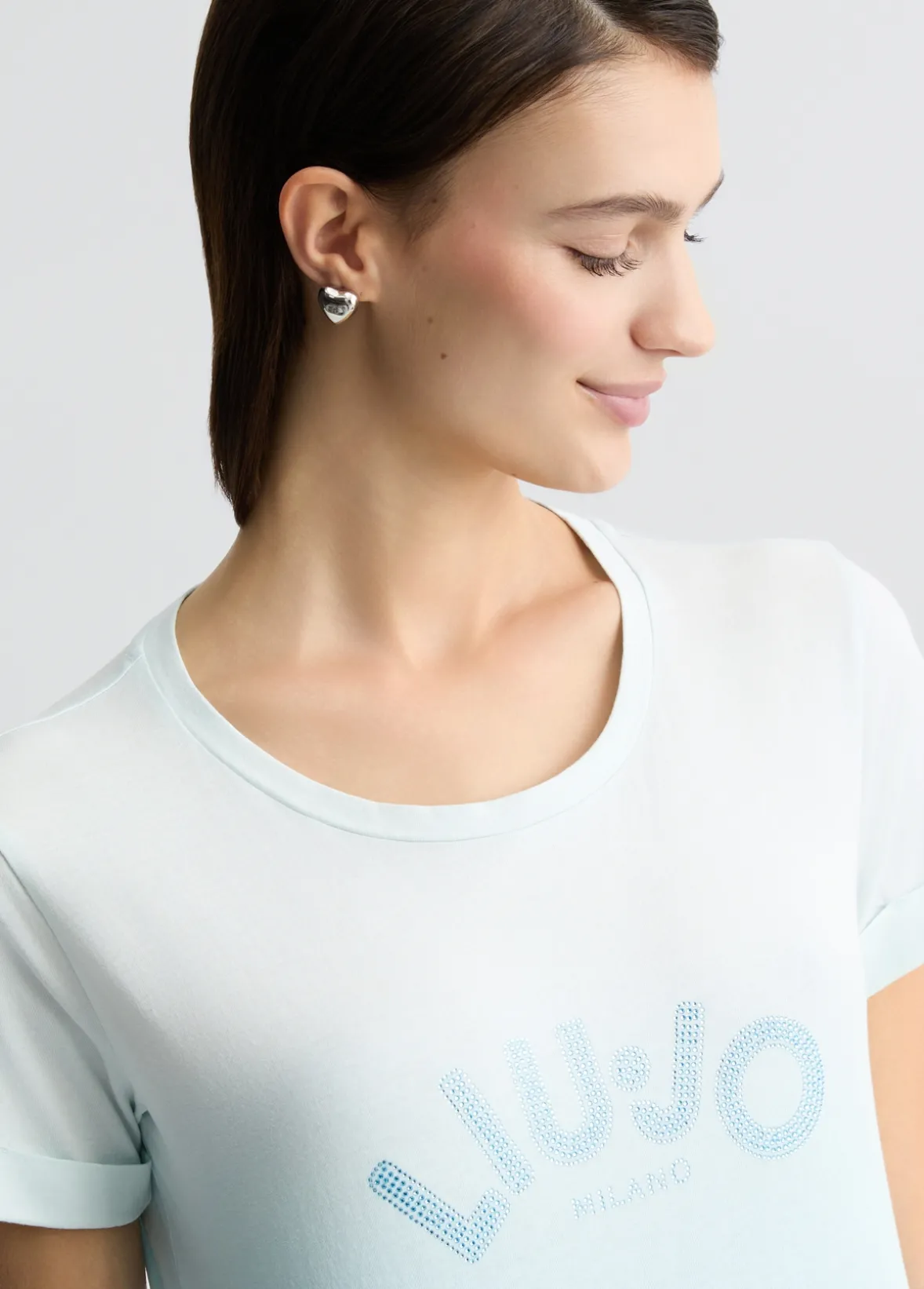 T-shirt con logo e strass