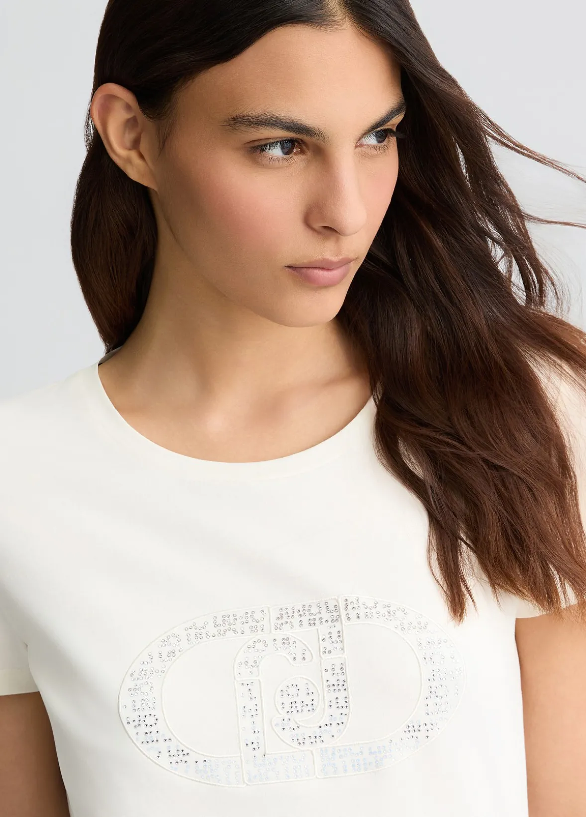 T-shirt con logo e strass