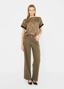 T-shirt con stampa animalier