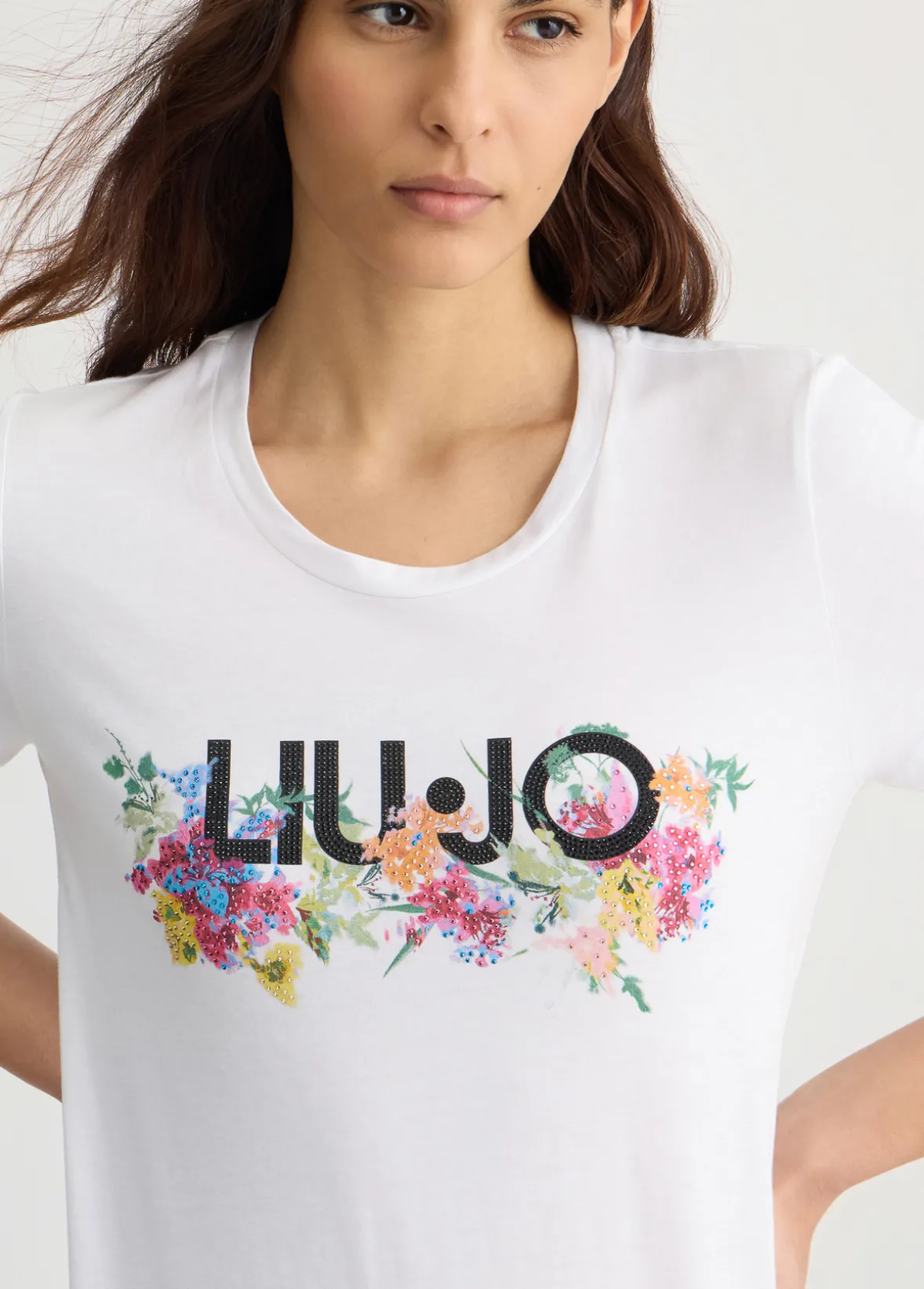 T-shirt con stampa floreale