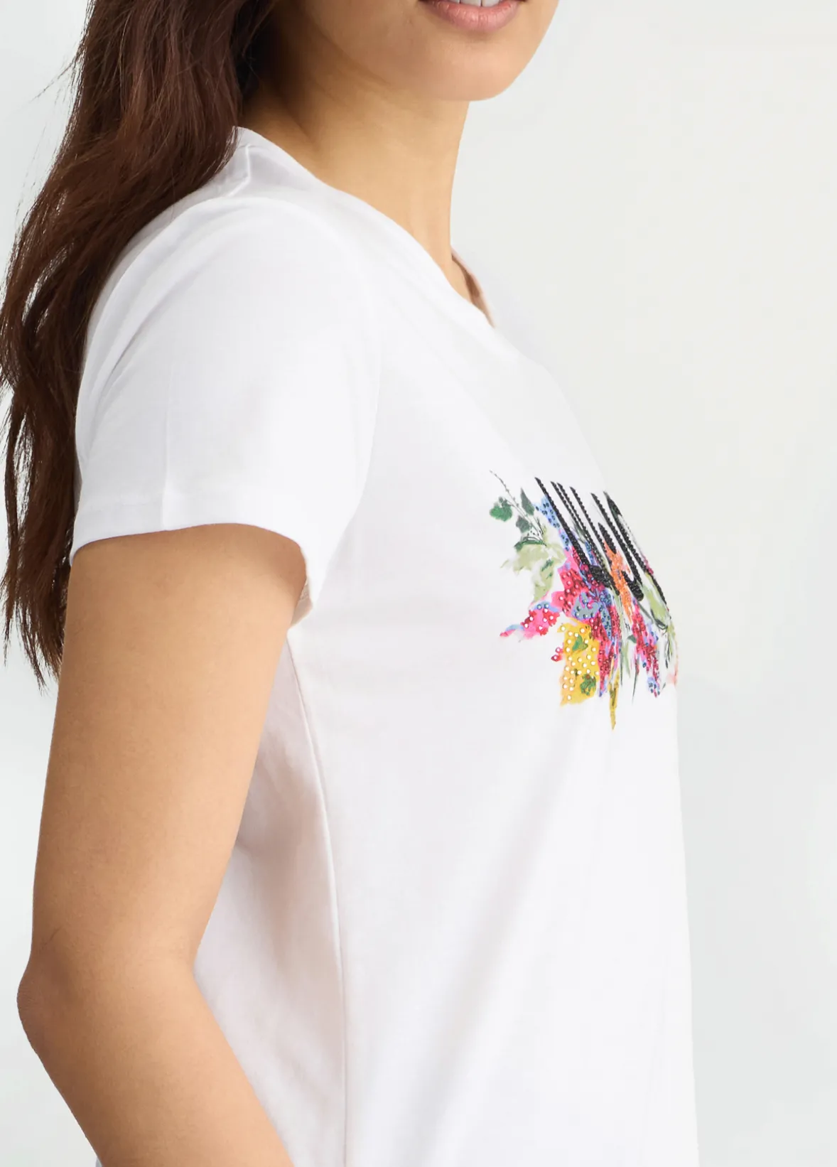T-shirt con stampa floreale