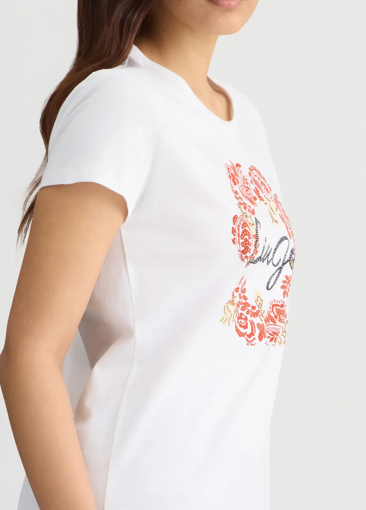 T-shirt con stampa floreale