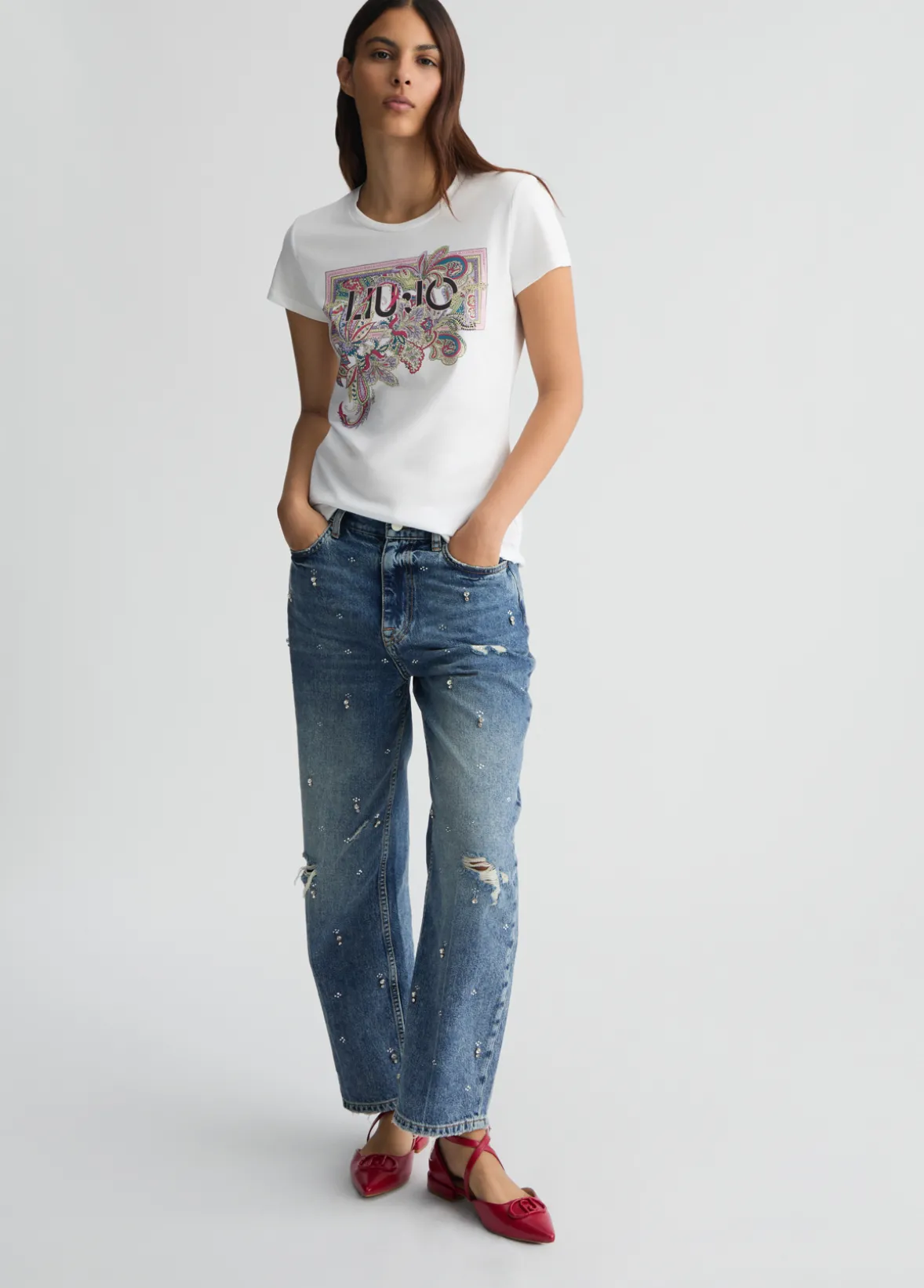 T-shirt con stampa floreale
