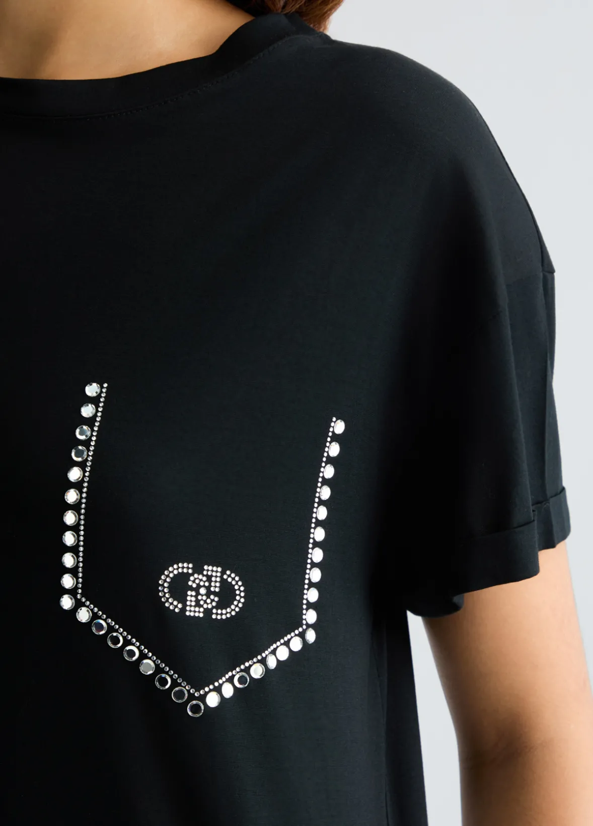 T-shirt con strass