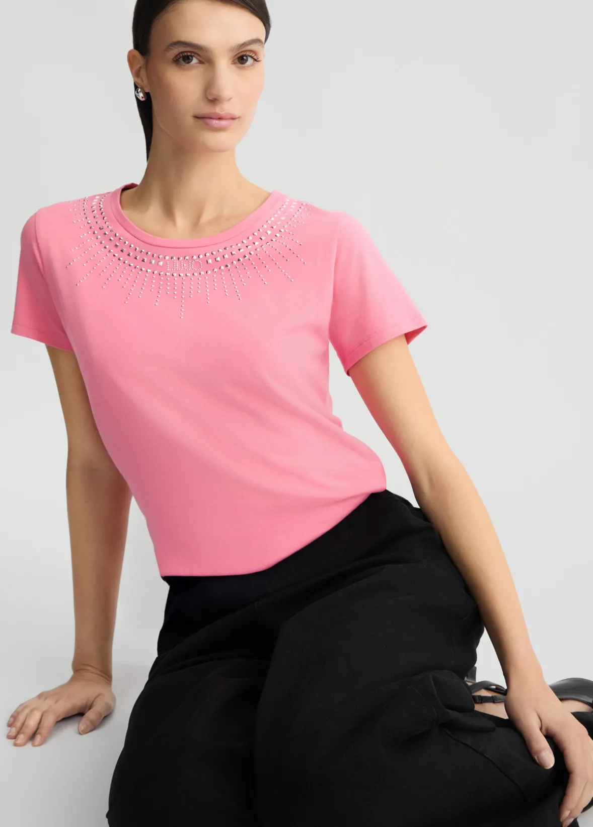 T-shirt con strass