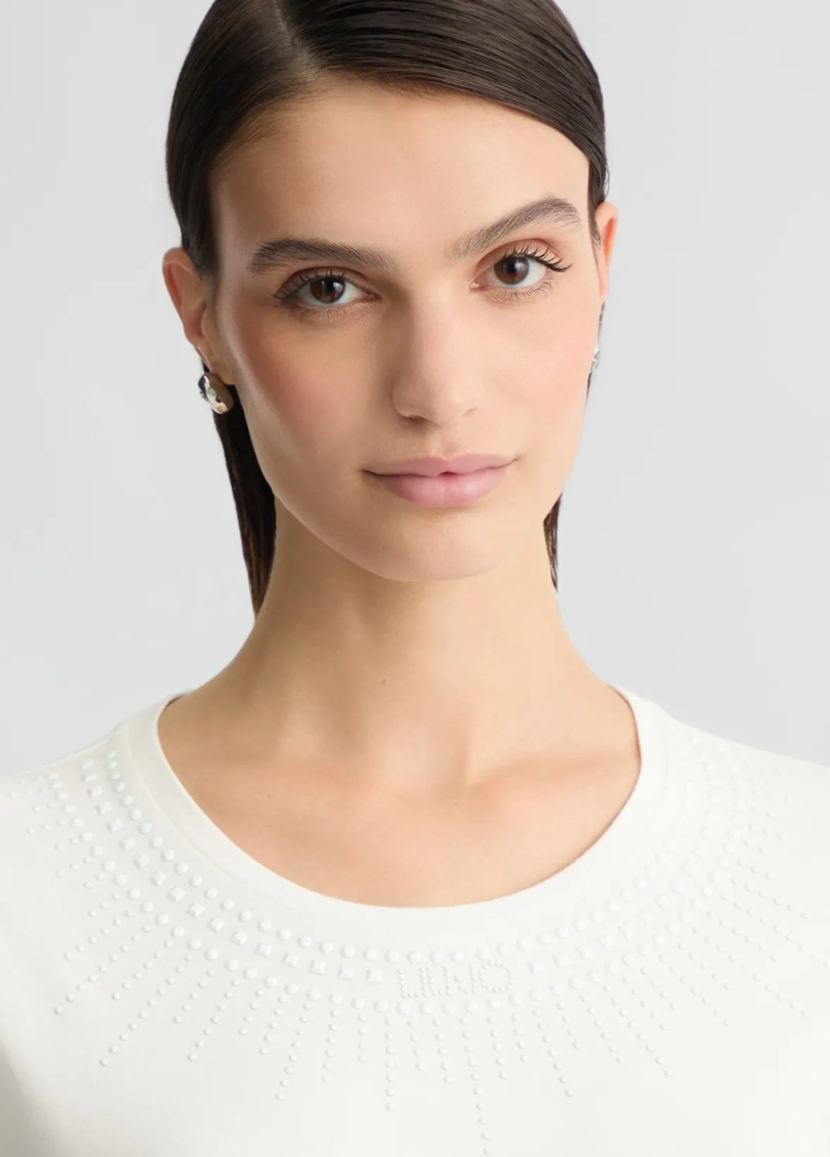 T-shirt con strass