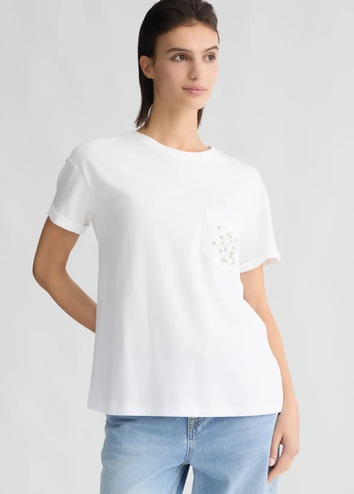 T-shirt con taschino