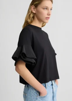 T-shirt con volant