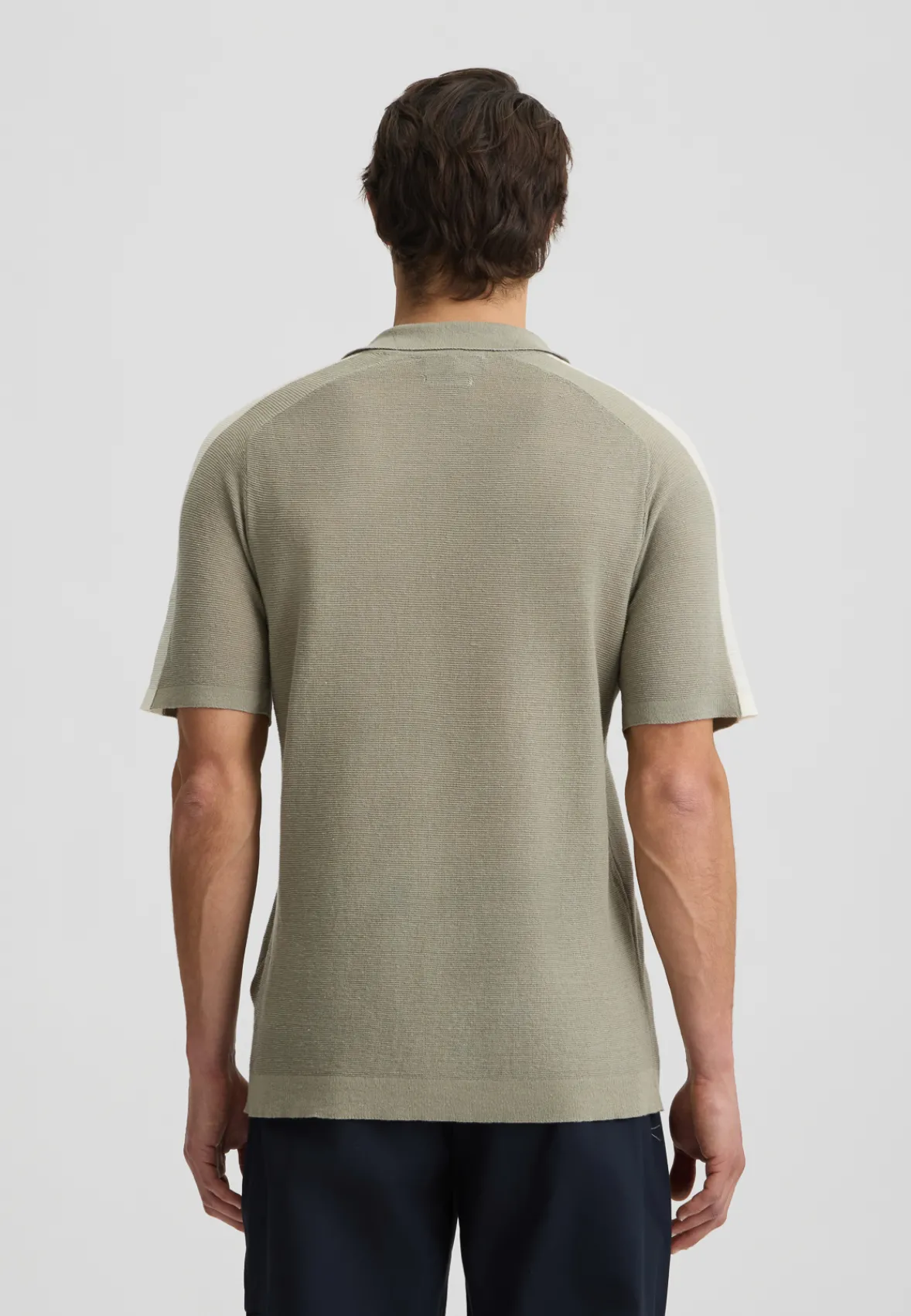 T-shirt da uomo color salvia