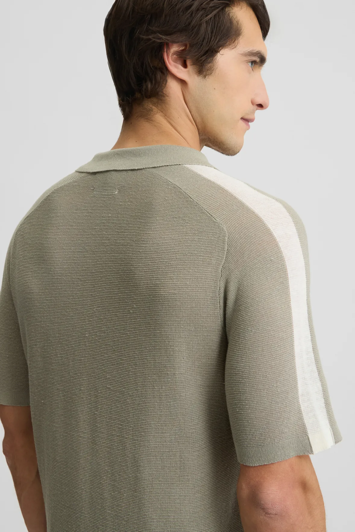 T-shirt da uomo color salvia