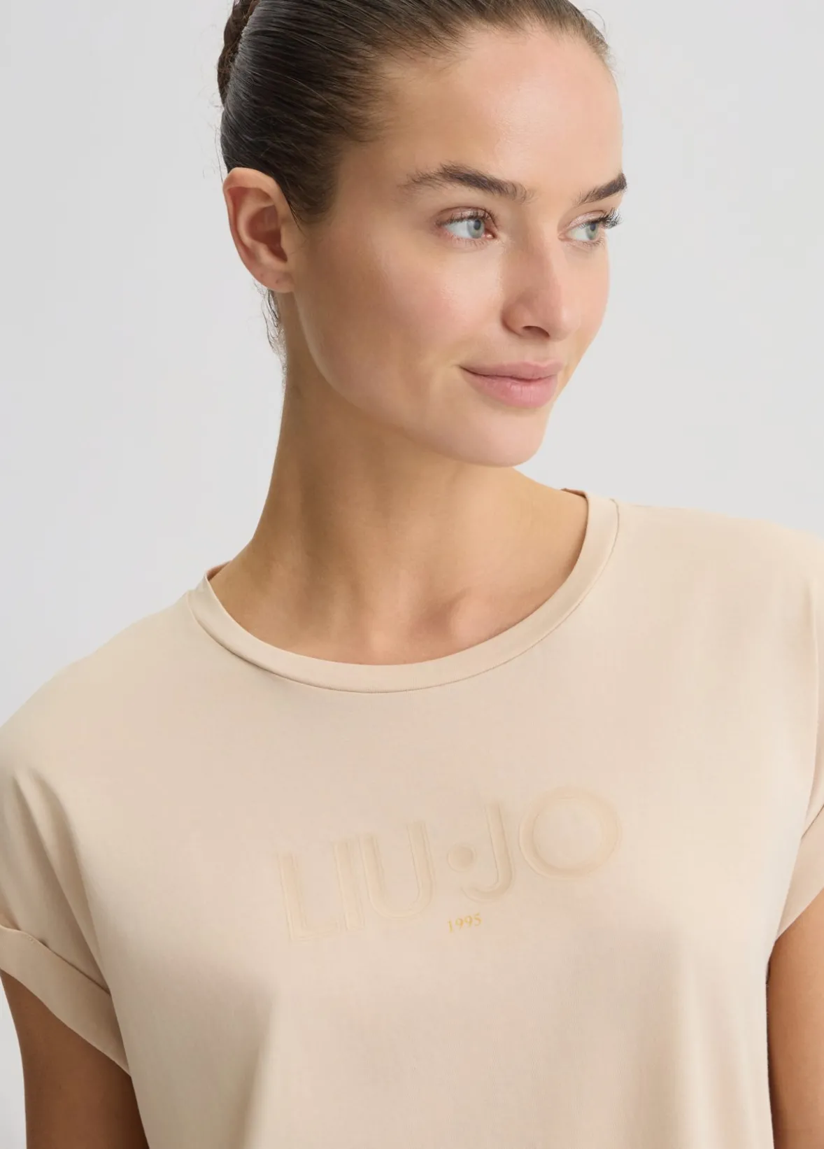 T-shirt in cotone con logo