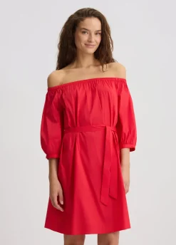 Vestito corto con spalle scoperte