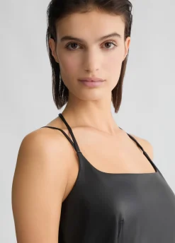 Vestito in tessuto spalmato